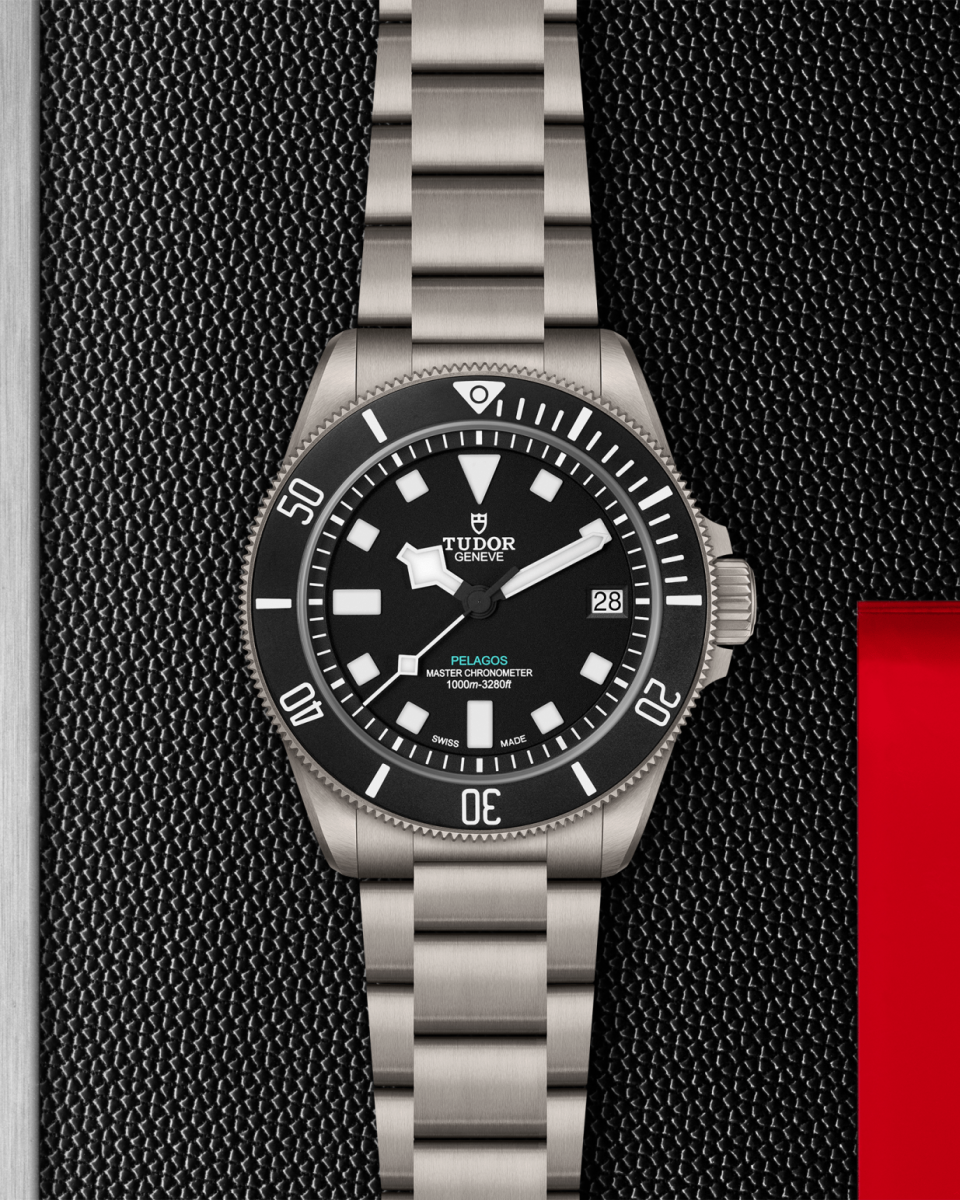 Tudor m79000 0001