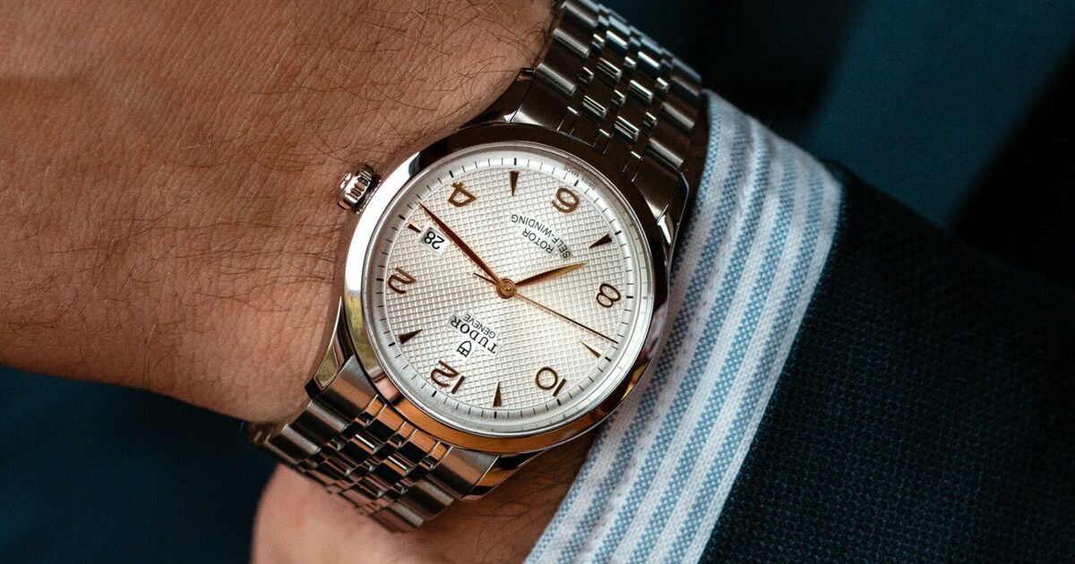 Tudor m28400 0009