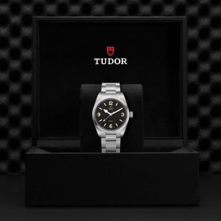 Tudor m79930 0001
