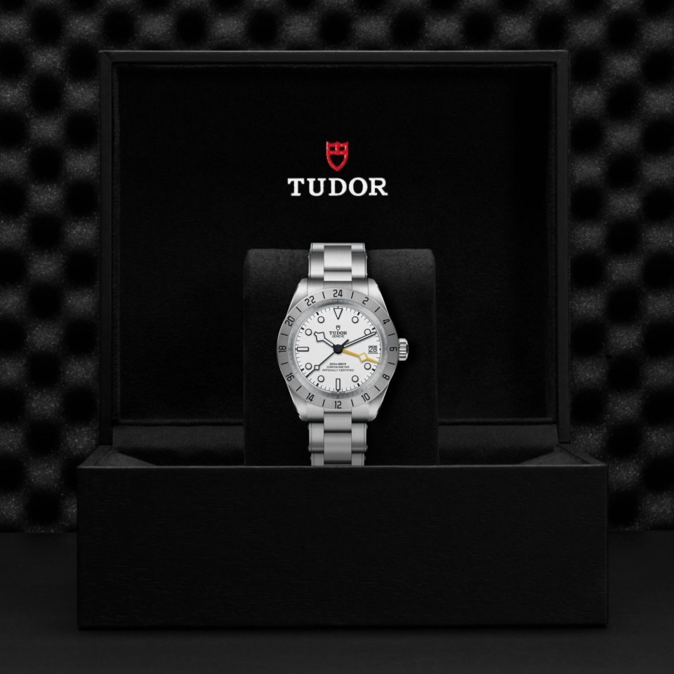Tudor m79470 0004