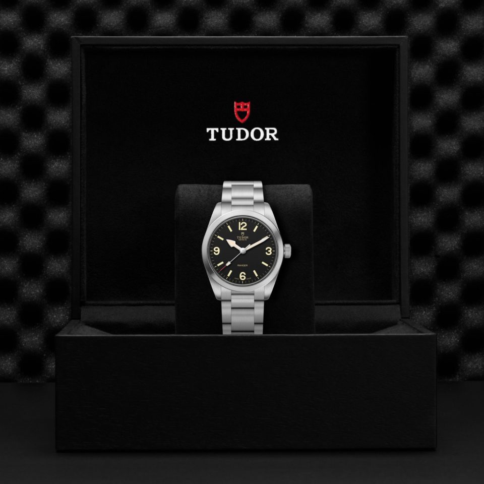 Tudor m79930 0001
