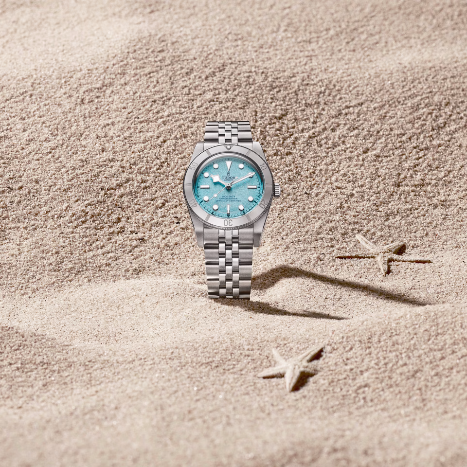 01 Edito Lagoon Blue