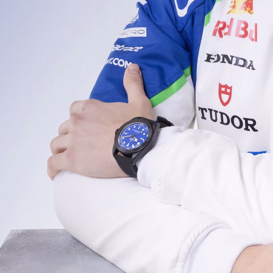 02 Visa Cash App RB car