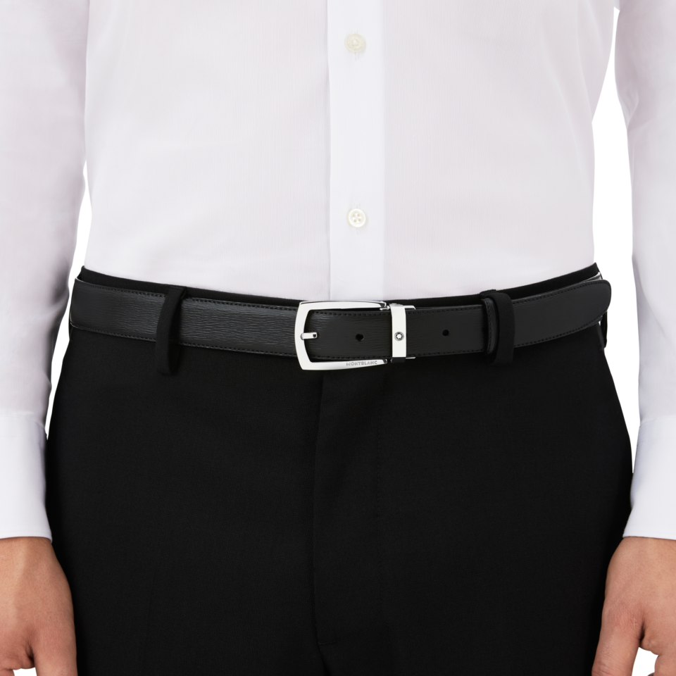 MB116706 In Use 2160p