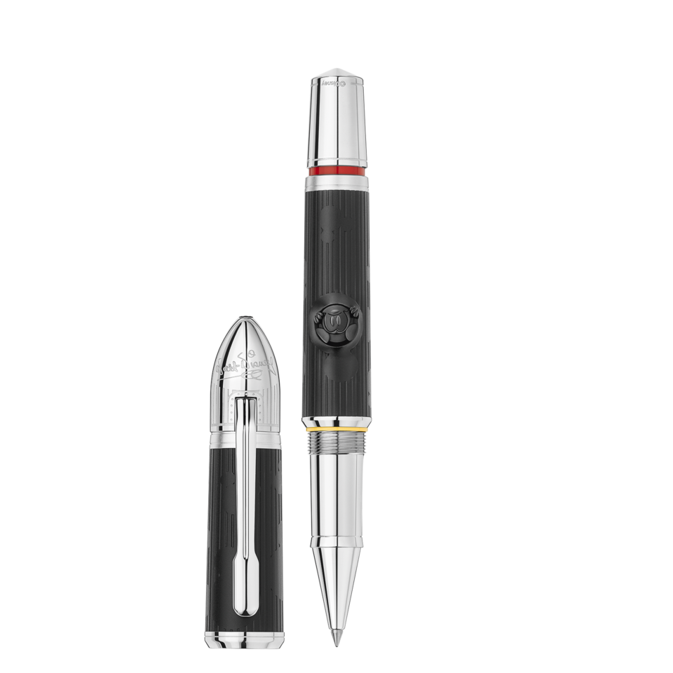 MB119835 On Stand 2160p