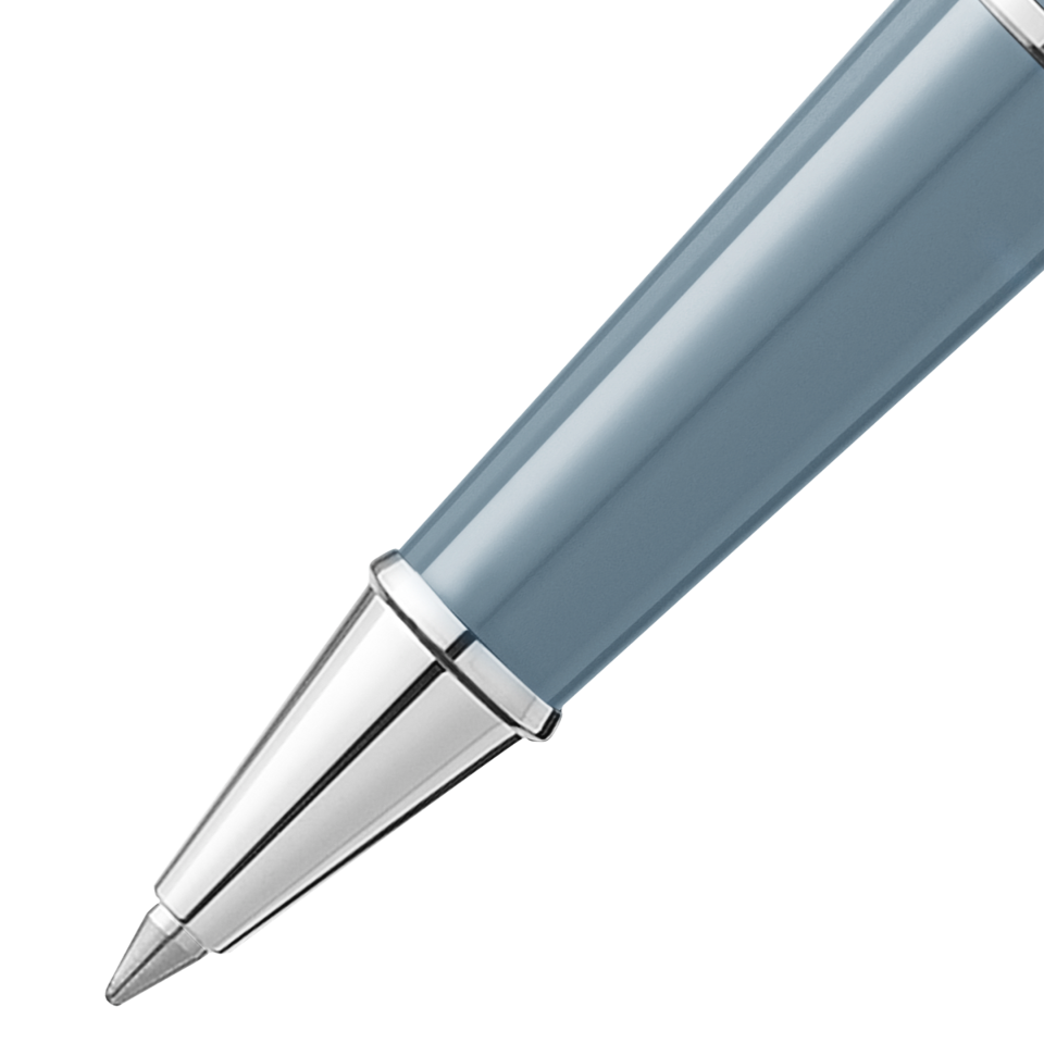 MB131364 Clode Up 2160p