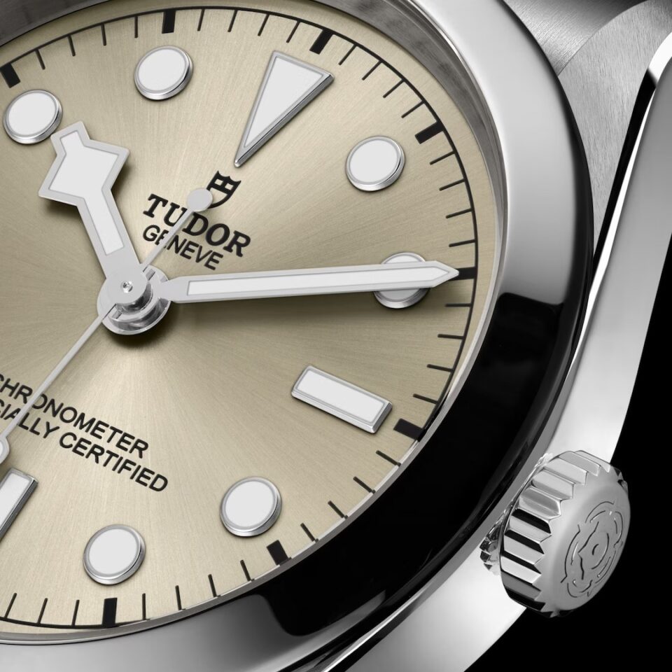 Tudor m79680 0003 2