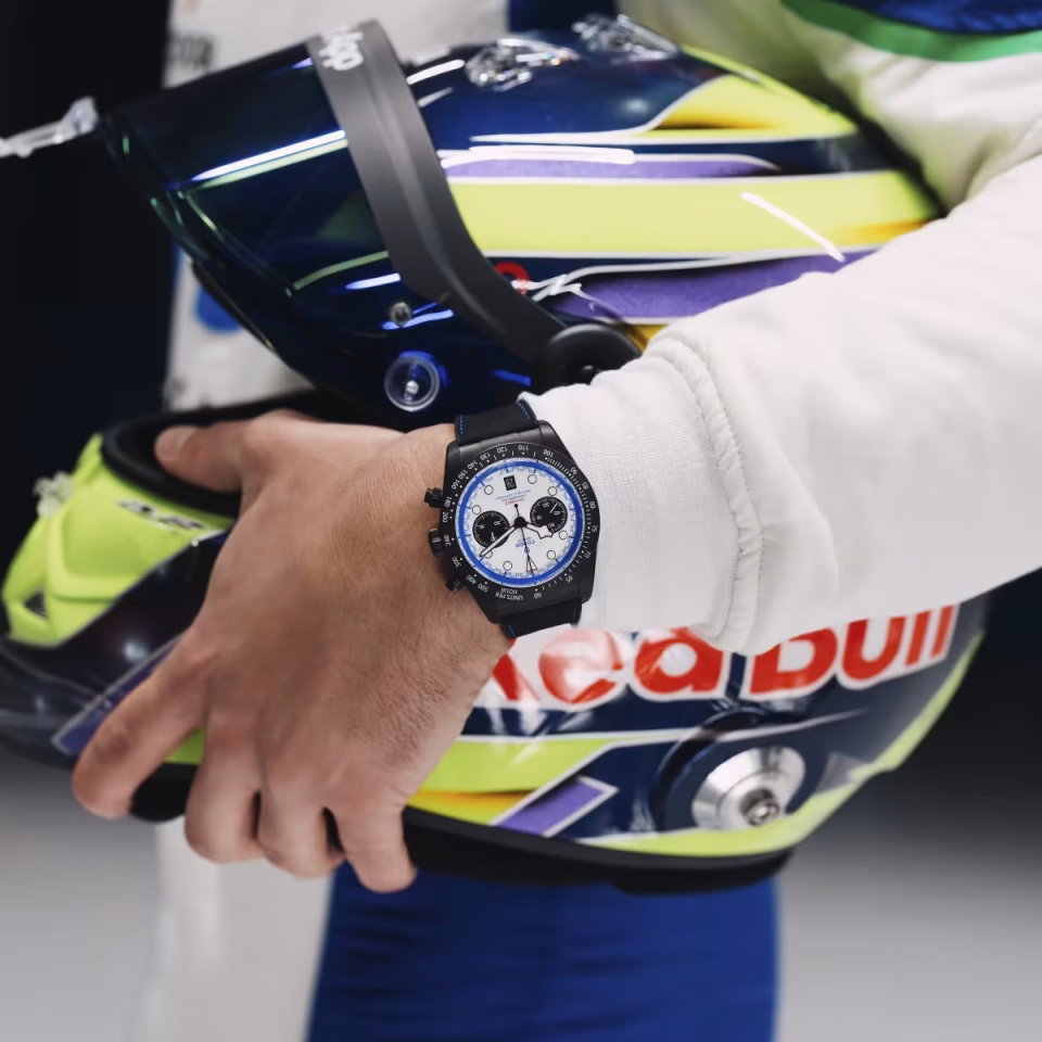 Tudor watch black bay chrono carbon 25 img gallery 01