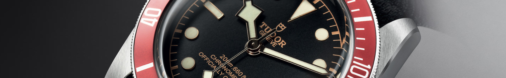 Black bay red 1680x260