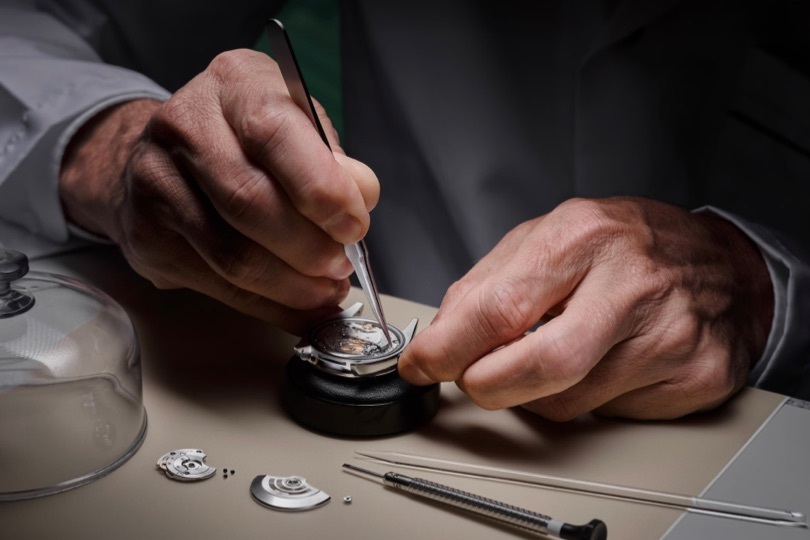 Discover rolex servicing 2 sav1910dh 005c