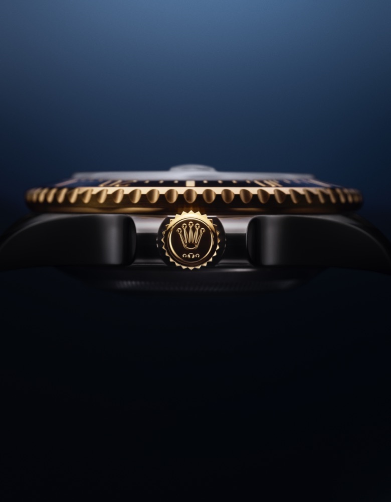 Rolex sea dweller triplock winding crown m126603 0001 21mrl 001 portrait