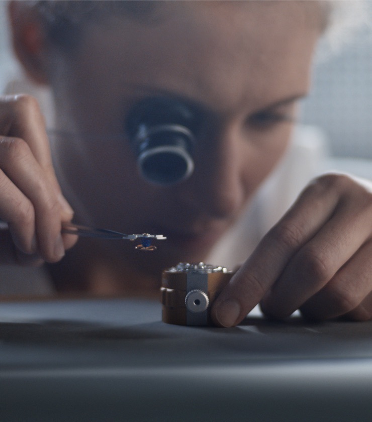 Rolex watchmaking wmmvmt 2212jb 0003 r portrait