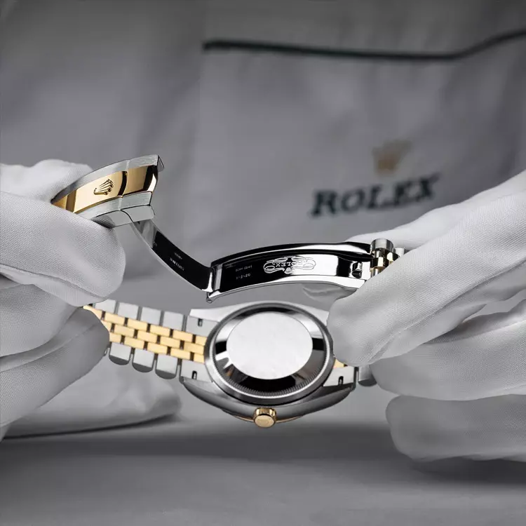 Servicing your rolex procedure portrait